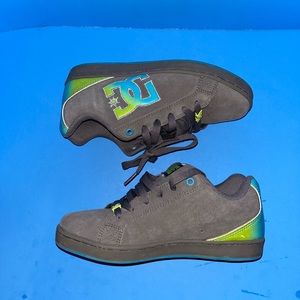 DC Skate Shoes Woman’s Size 7